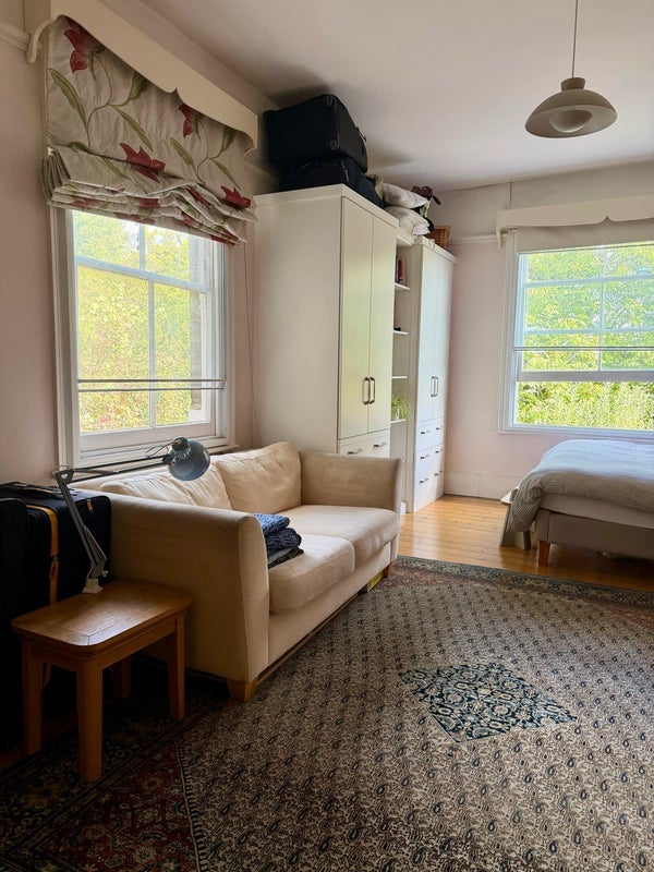 Room Princess Crescent in Greater London