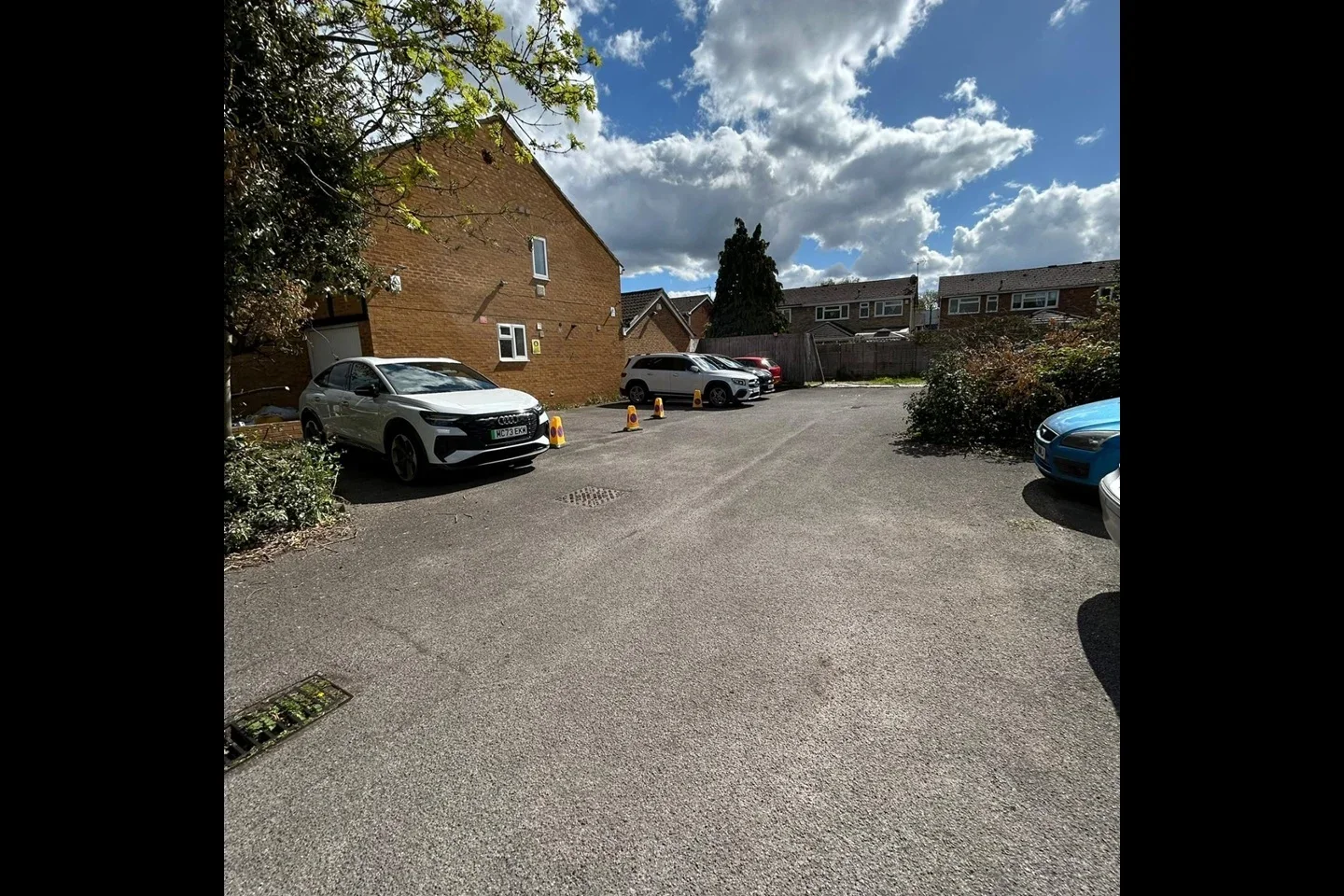House Ingleside in Slough