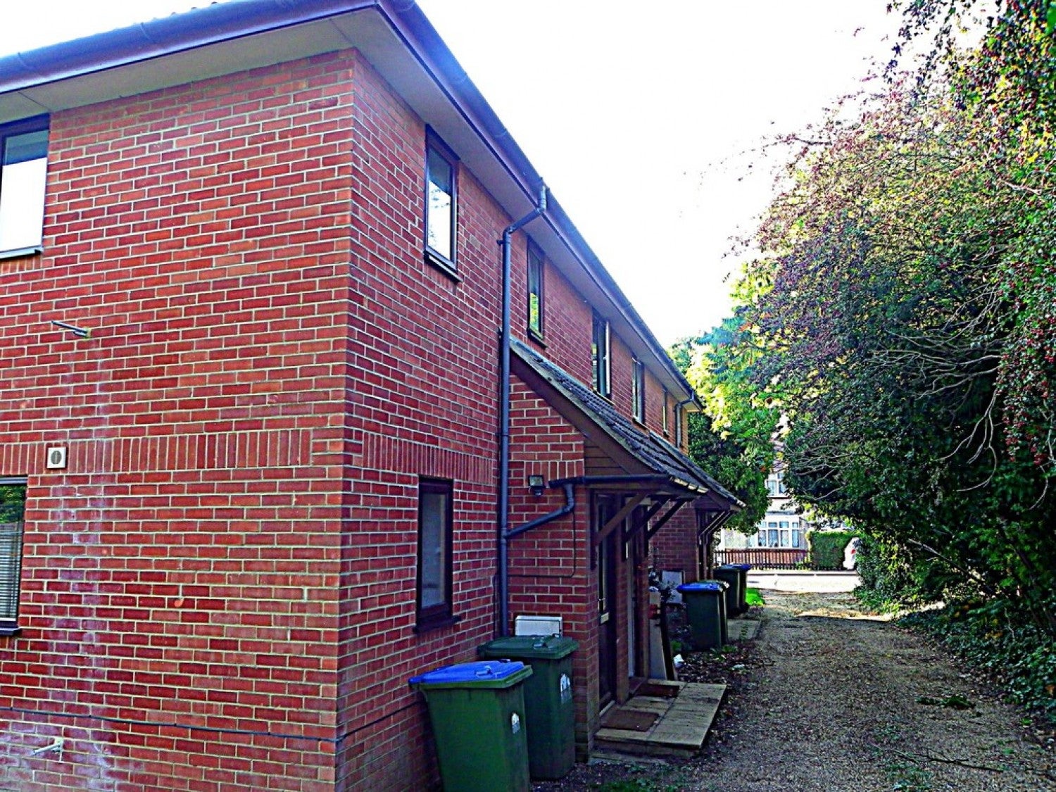 Flat Spring Road in Southampton