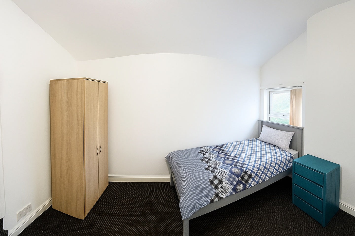 Room Norwood Grove in Birmingham