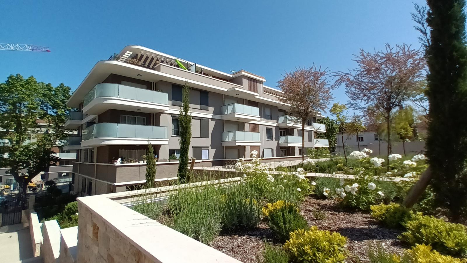 Flat Avenue de Tournamy in Mougins