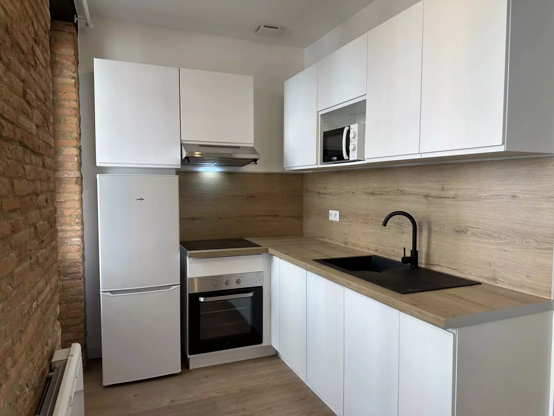 Flat Boulevard Lazare Carnot in Toulouse