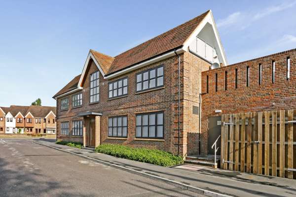 Flat Pepys Drive in Great Missenden