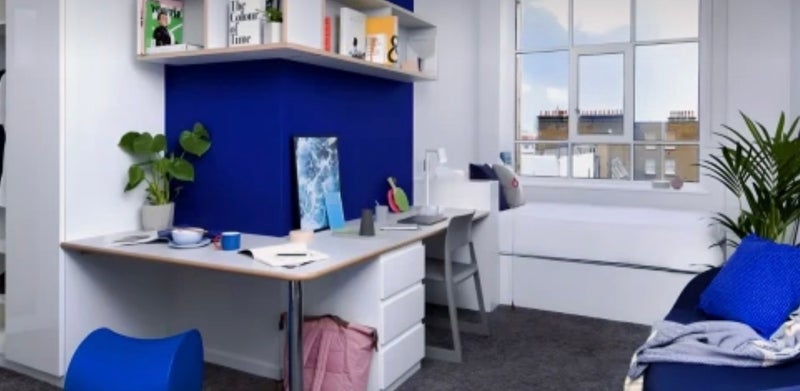 Flat Woburn Place in Greater London
