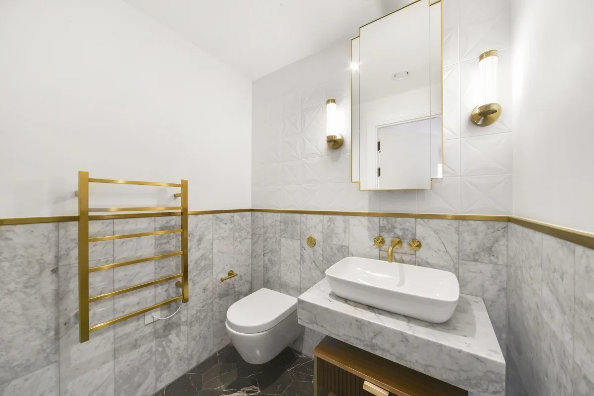 Flat Pulton Place in Greater London