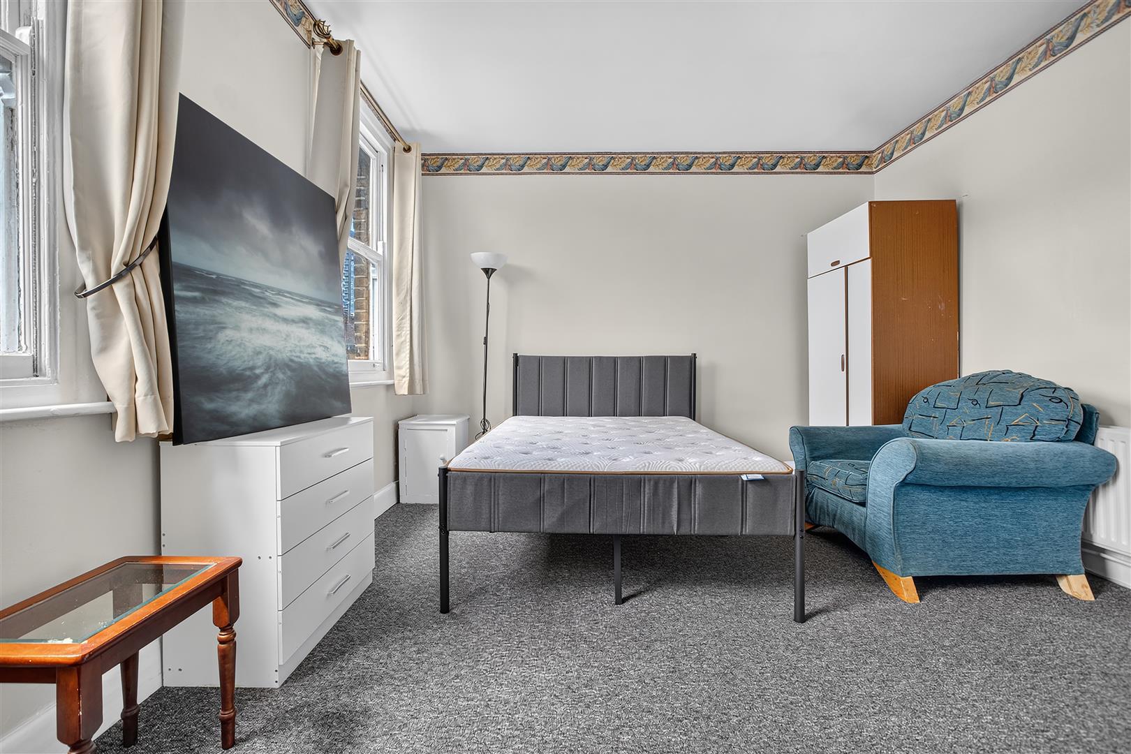 Flat Cotham Street in Greater London