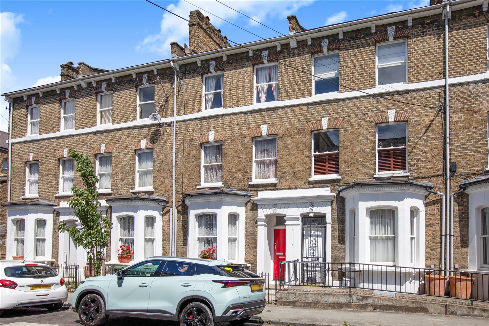 Flat Cotham Street in Greater London