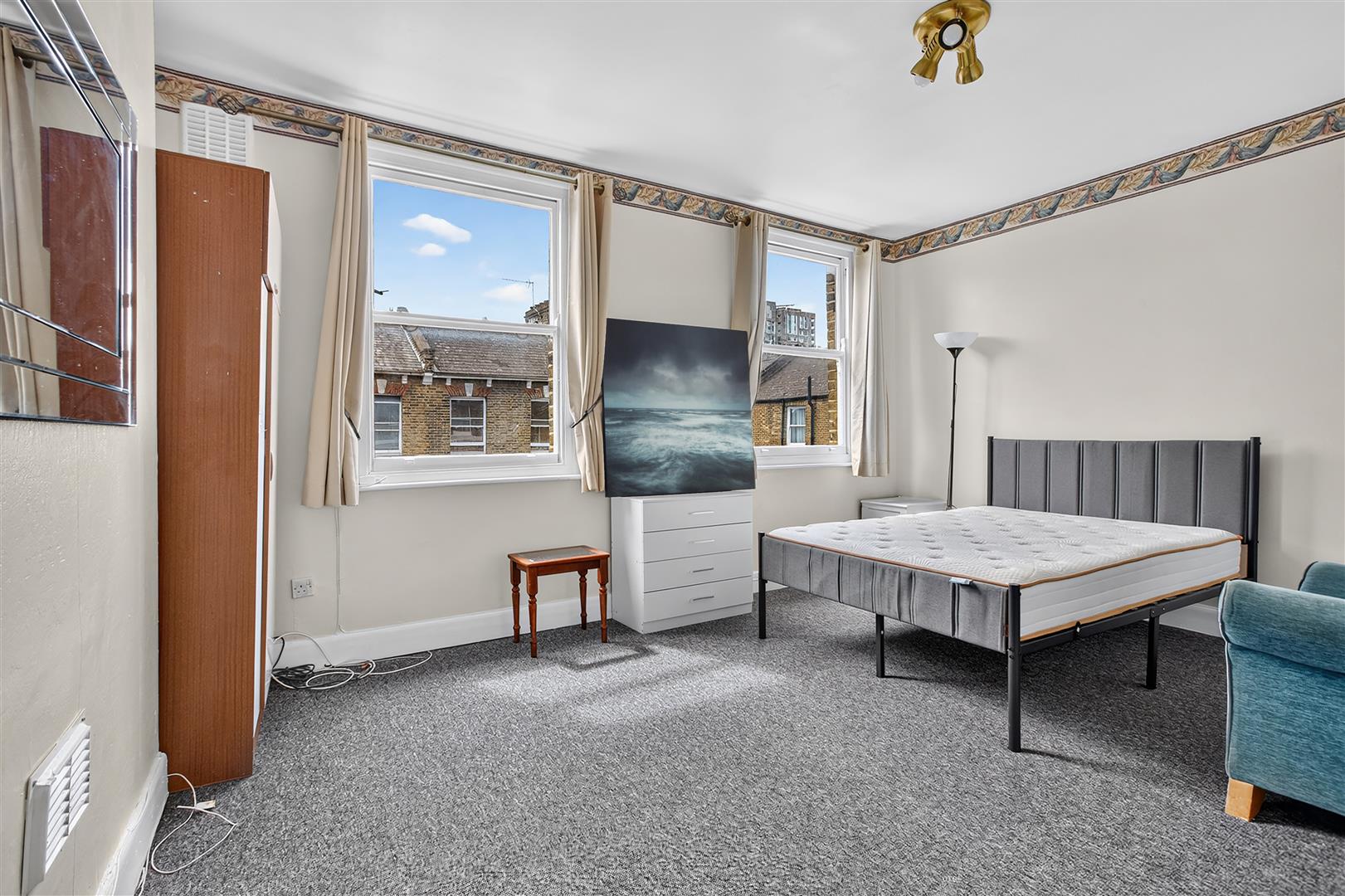 Flat Cotham Street in Greater London