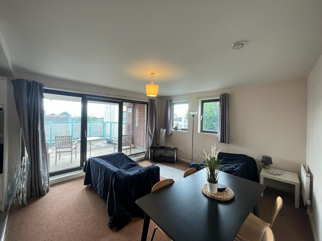 Flat Derby Road in Nottingham
