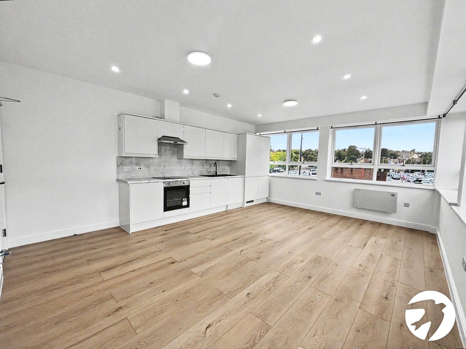 Flat Instone Road in Dartford