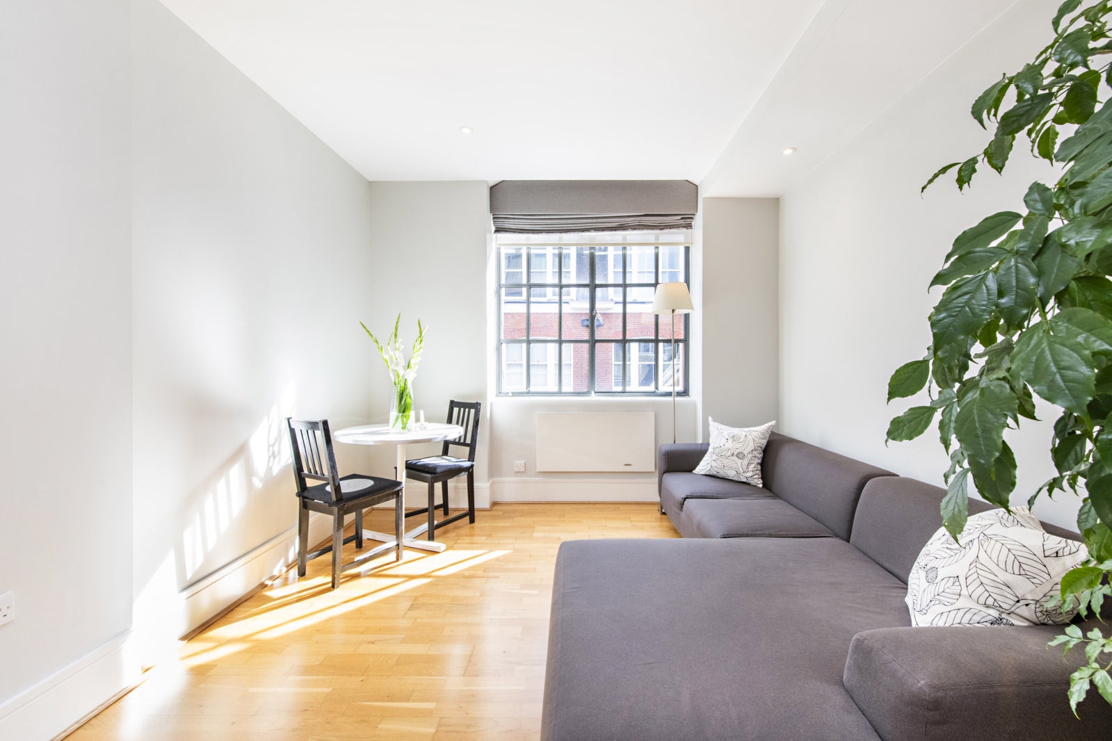 Flat Kean Street in City of Westminster