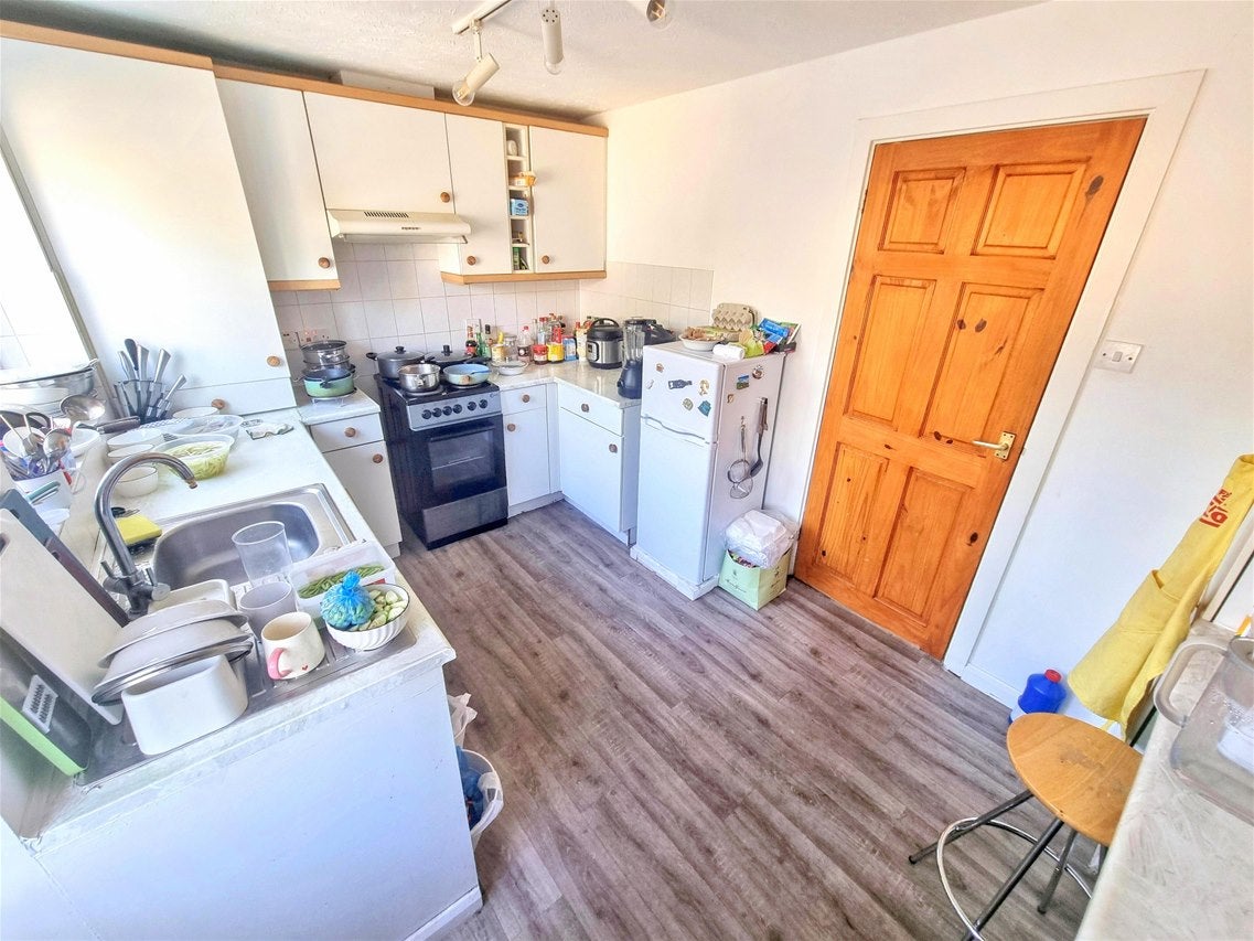 House Widgeon Close in Greater London