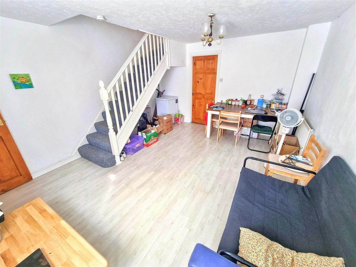 House Widgeon Close in Greater London
