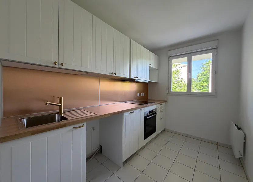 Appartement Avenue Georges Foureau à Le Plessis-Trévise