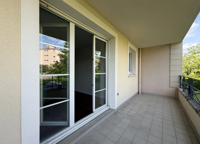 Flat Avenue Georges Foureau in Le Plessis-Trévise