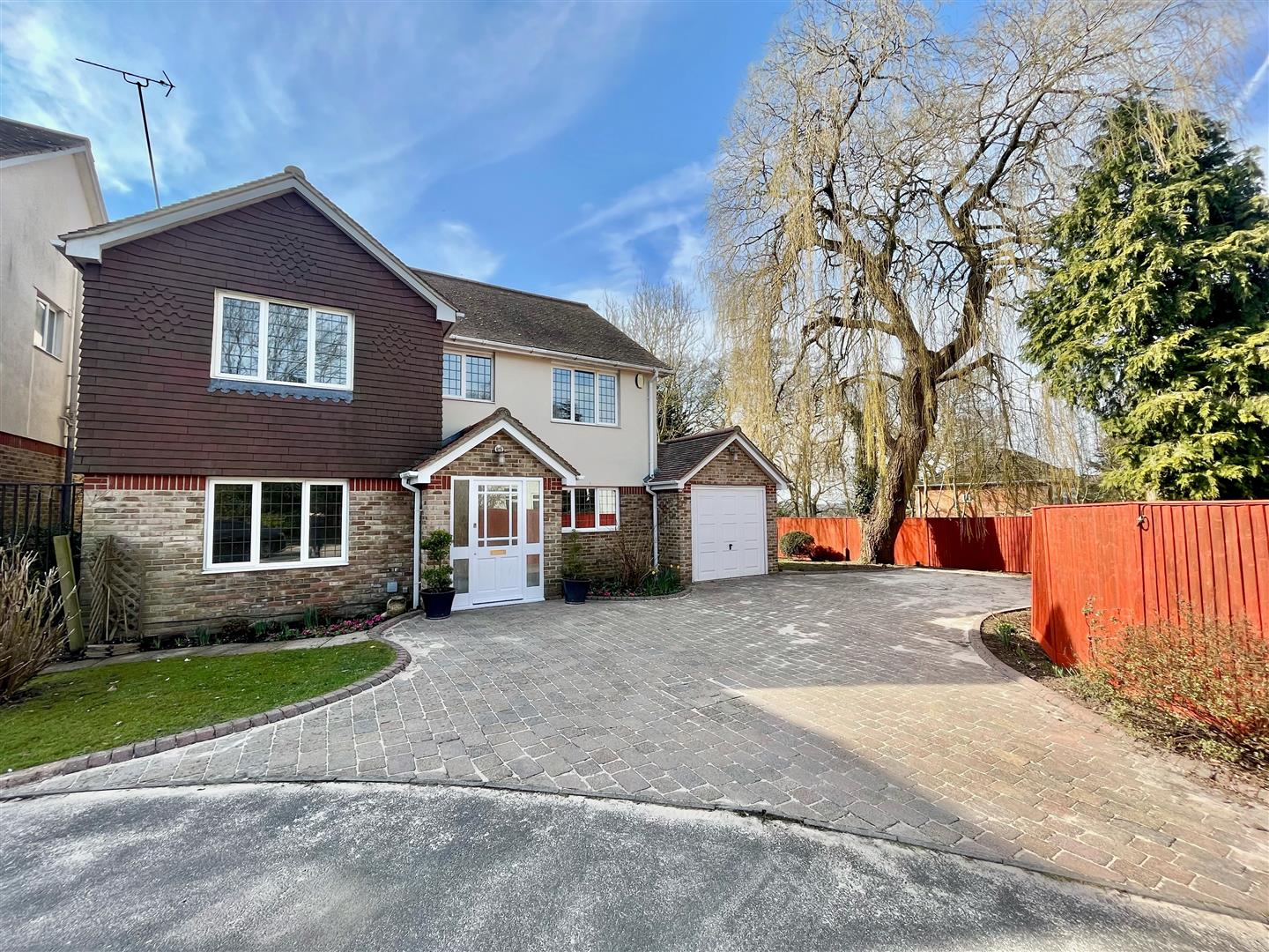 House The Drive in Greater London