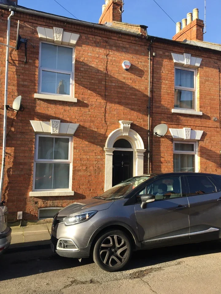 House Alexandra Road in Northampton