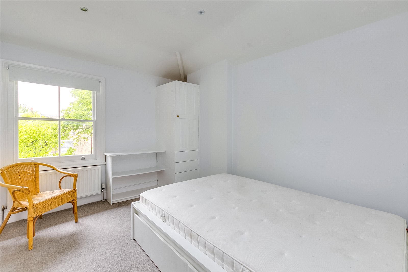 House Coningham Road in Greater London