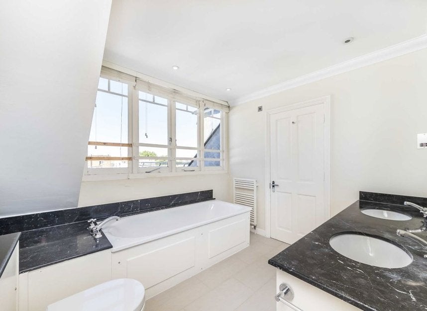 Flat Ossington Street in City of Westminster