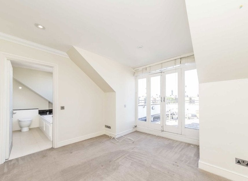 Flat Ossington Street in City of Westminster