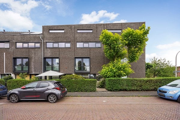 Huis Rijswijkse Landingslaan 145 in Den Haag
