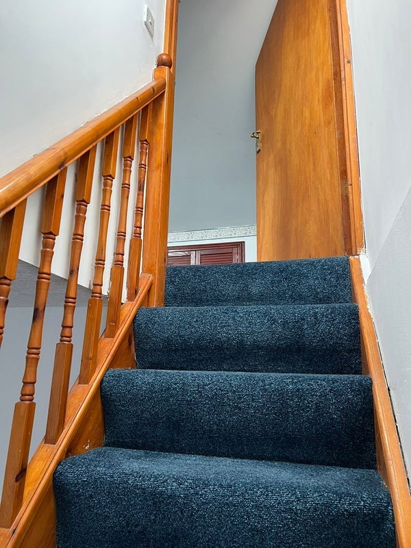 Room Eleanor Road in Greater London