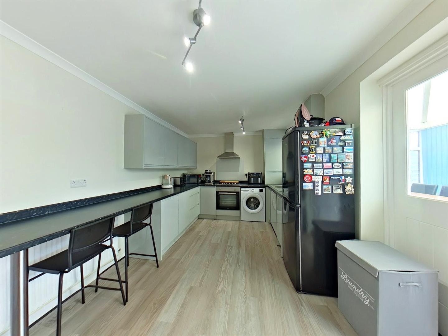 House Esmonde Close in Lee-on-the-Solent