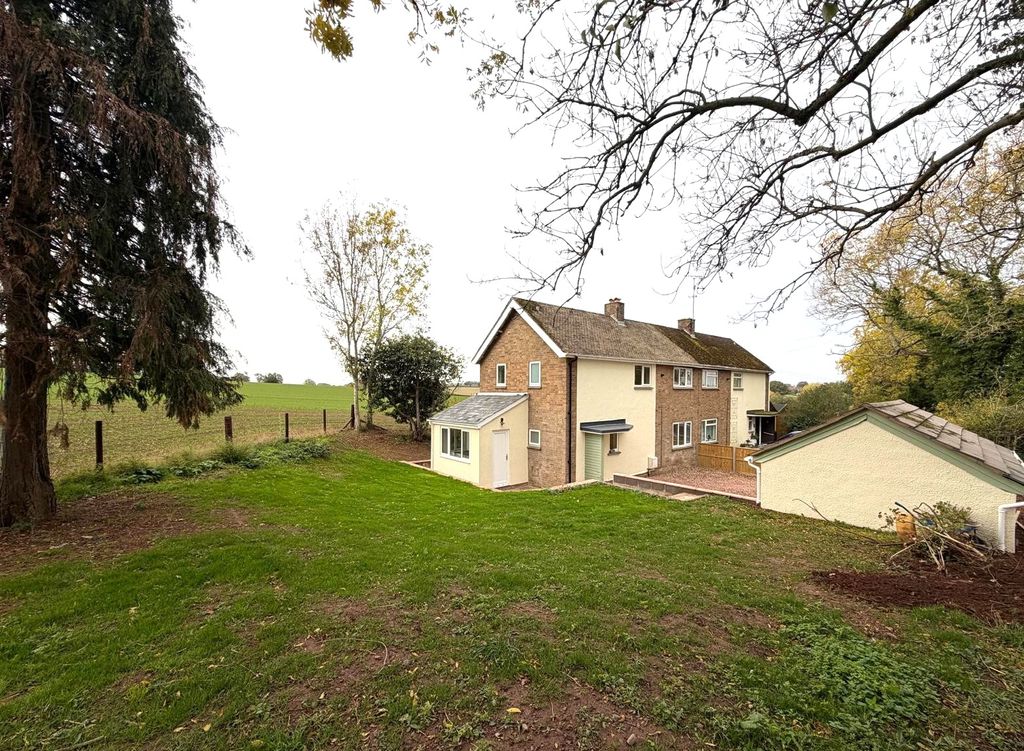 House B4349 in Clehonger