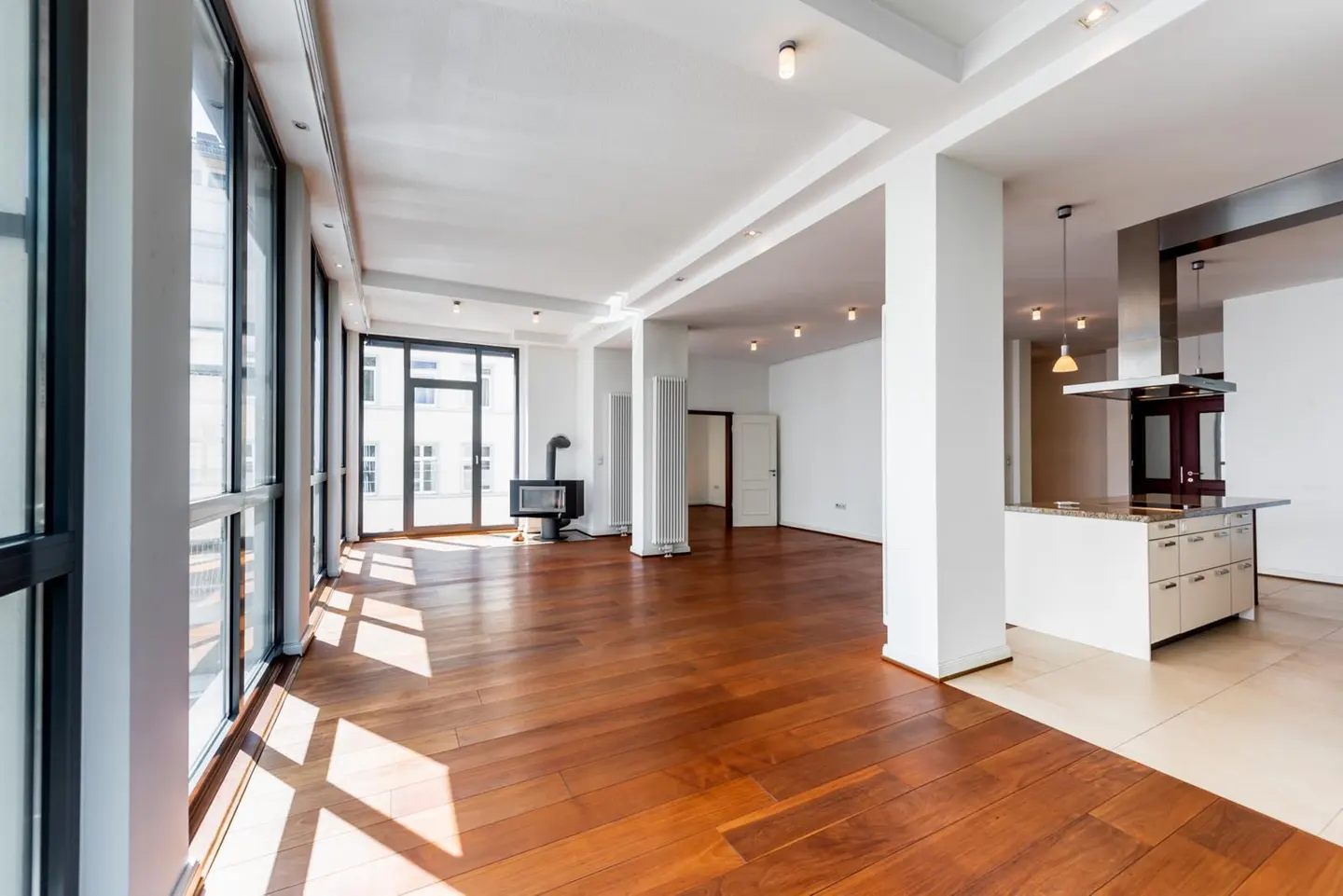 Wohnung Eschenheimer Anlage in Frankfurt am Main