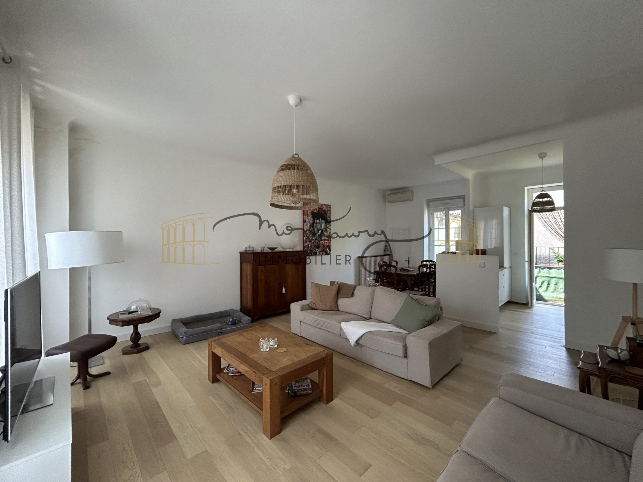 Appartement Rue de la Paix à Nîmes