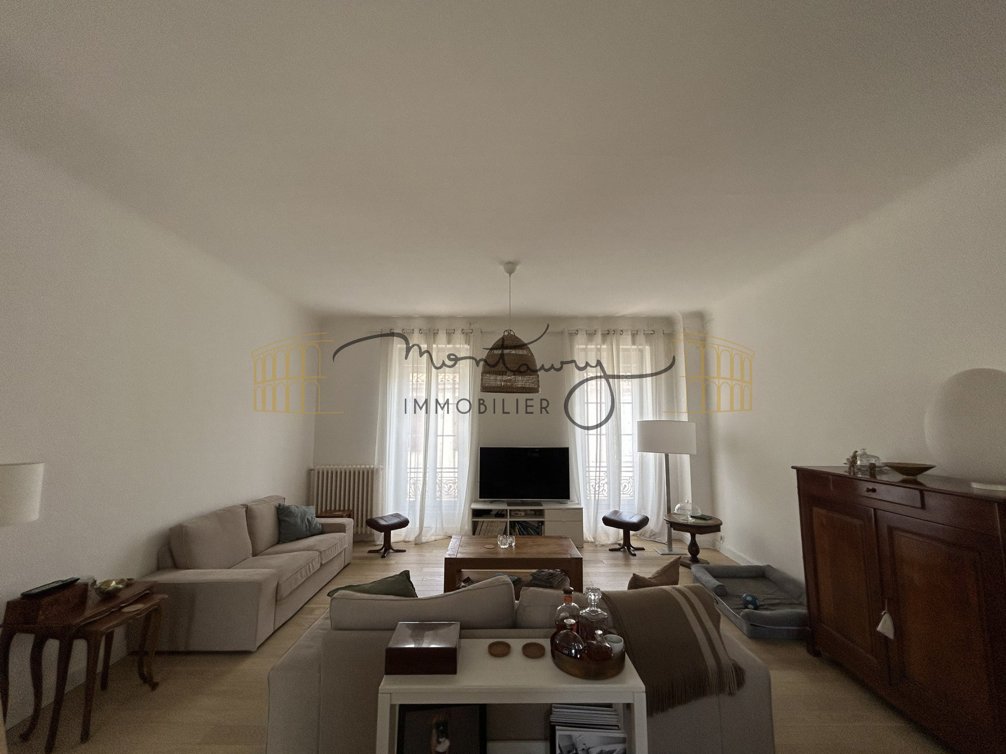 Appartement Rue de la Paix à Nîmes