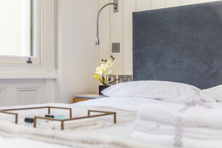 Flat Willoughby Street in Greater London