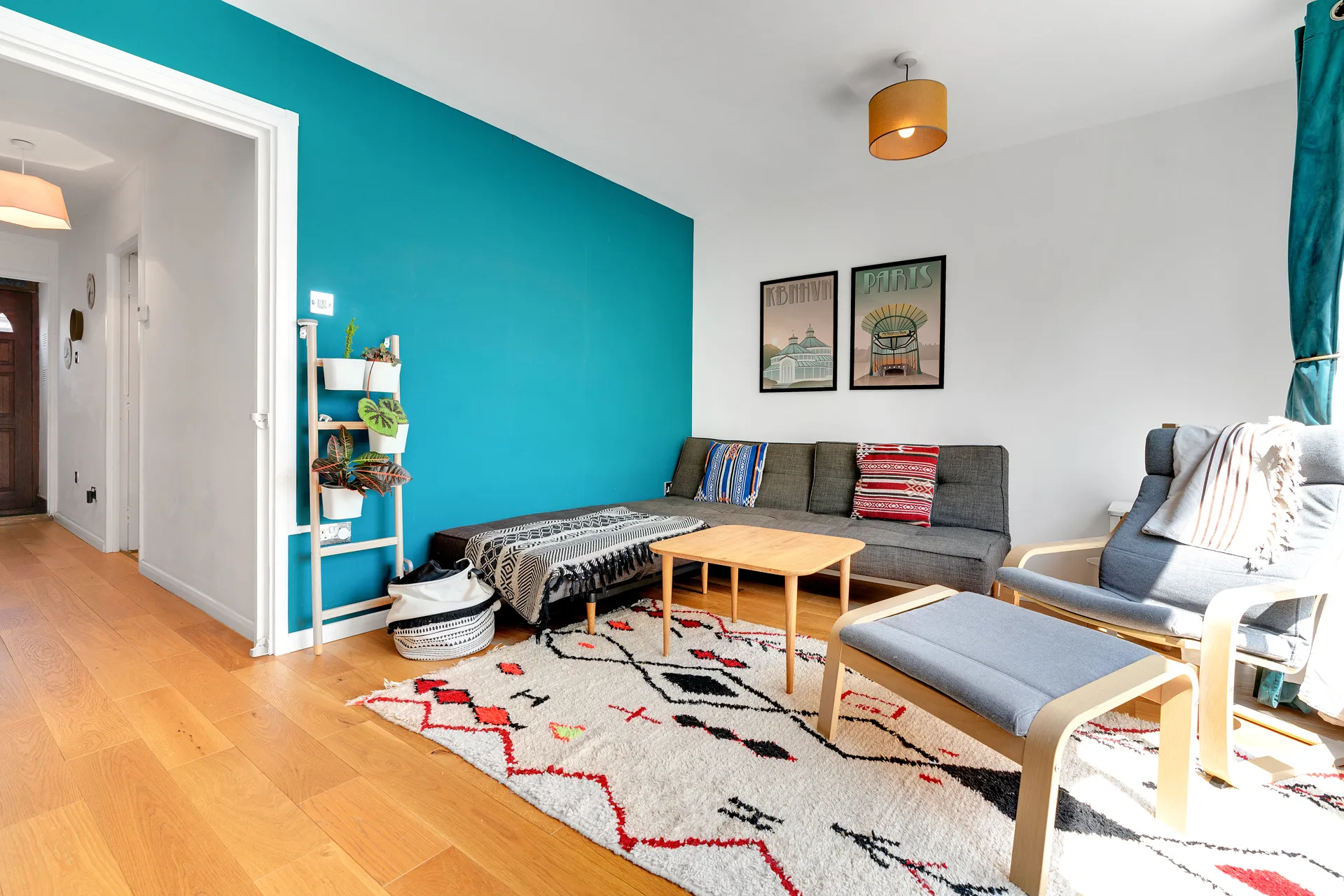 Flat Surr Street in Greater London