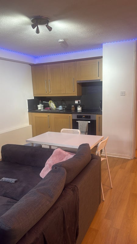 Flat Talbot Road in City of Westminster