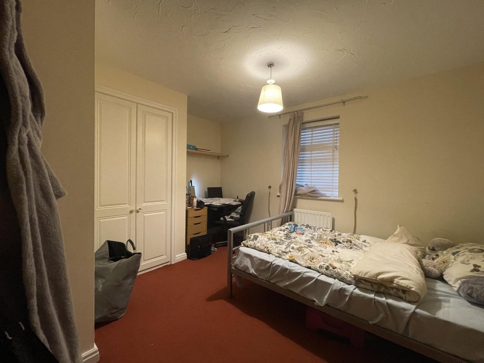 Room Kingfisher Way in Charnwood