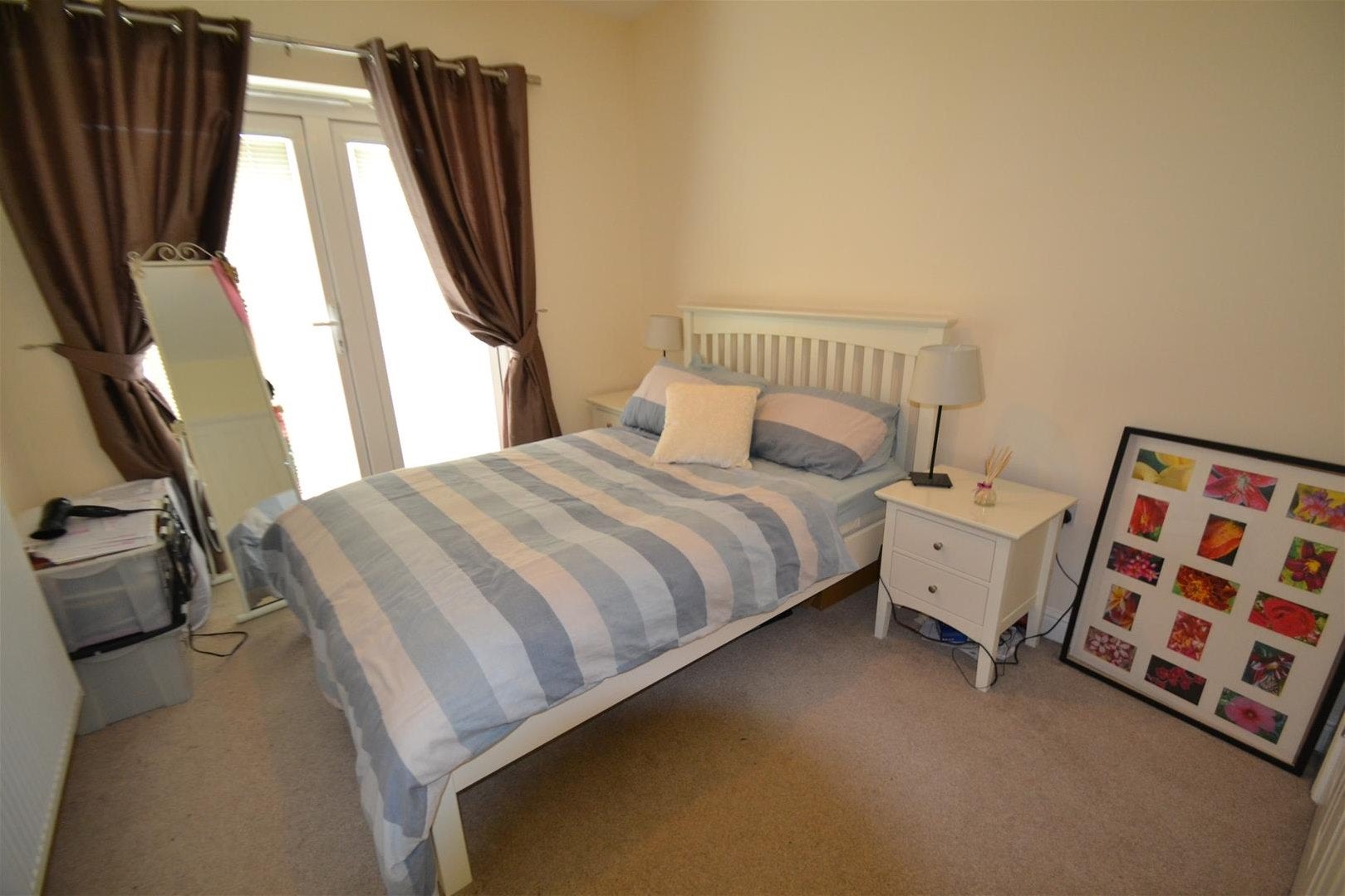 Flat The Cedars in Broxbourne