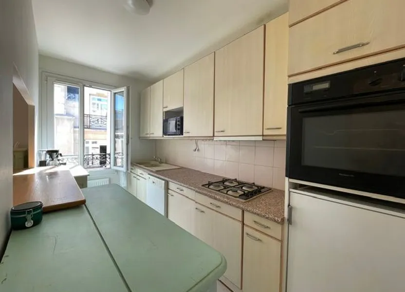 Appartement Rue Fourcroy à Paris