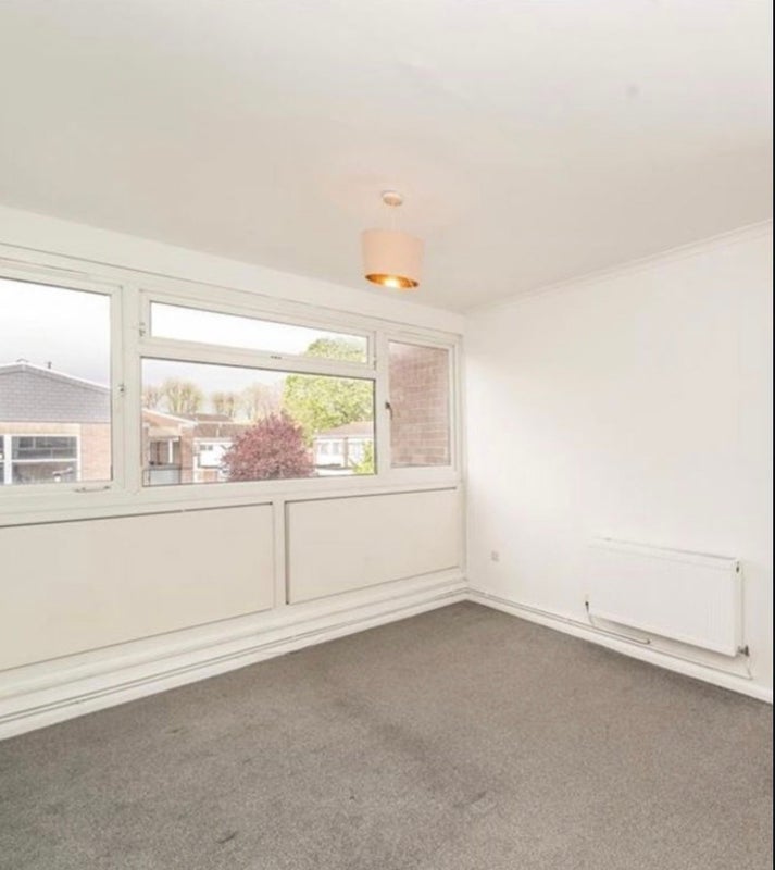 Room Kidbrooke Park Close in Greater London