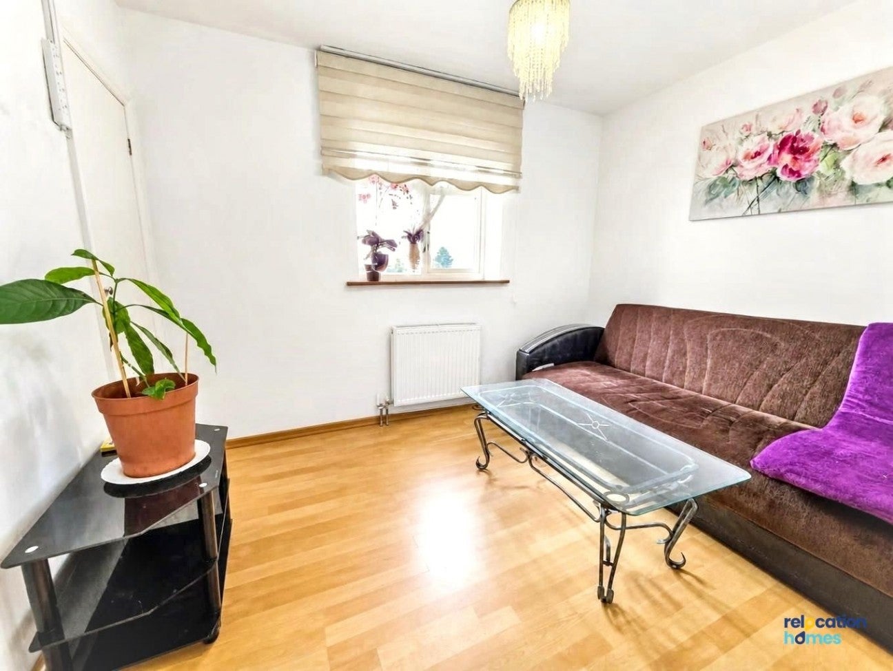 Flat Glyn Road in Greater London