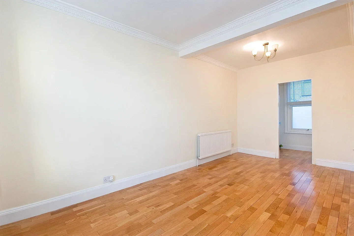 Flat Westwell Road in Greater London