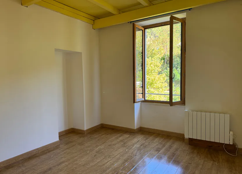 Flat Chemin du Pied de la Coste in Bordezac