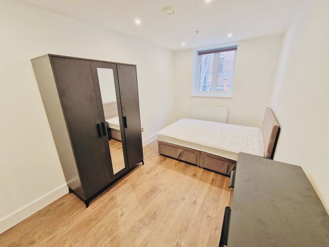 Flat Wandsworth Road in Greater London