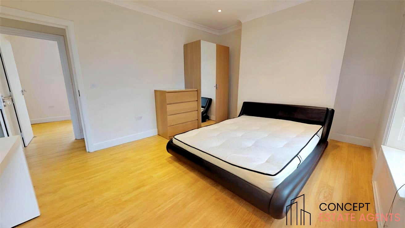 Room Camberwell New Road in Greater London