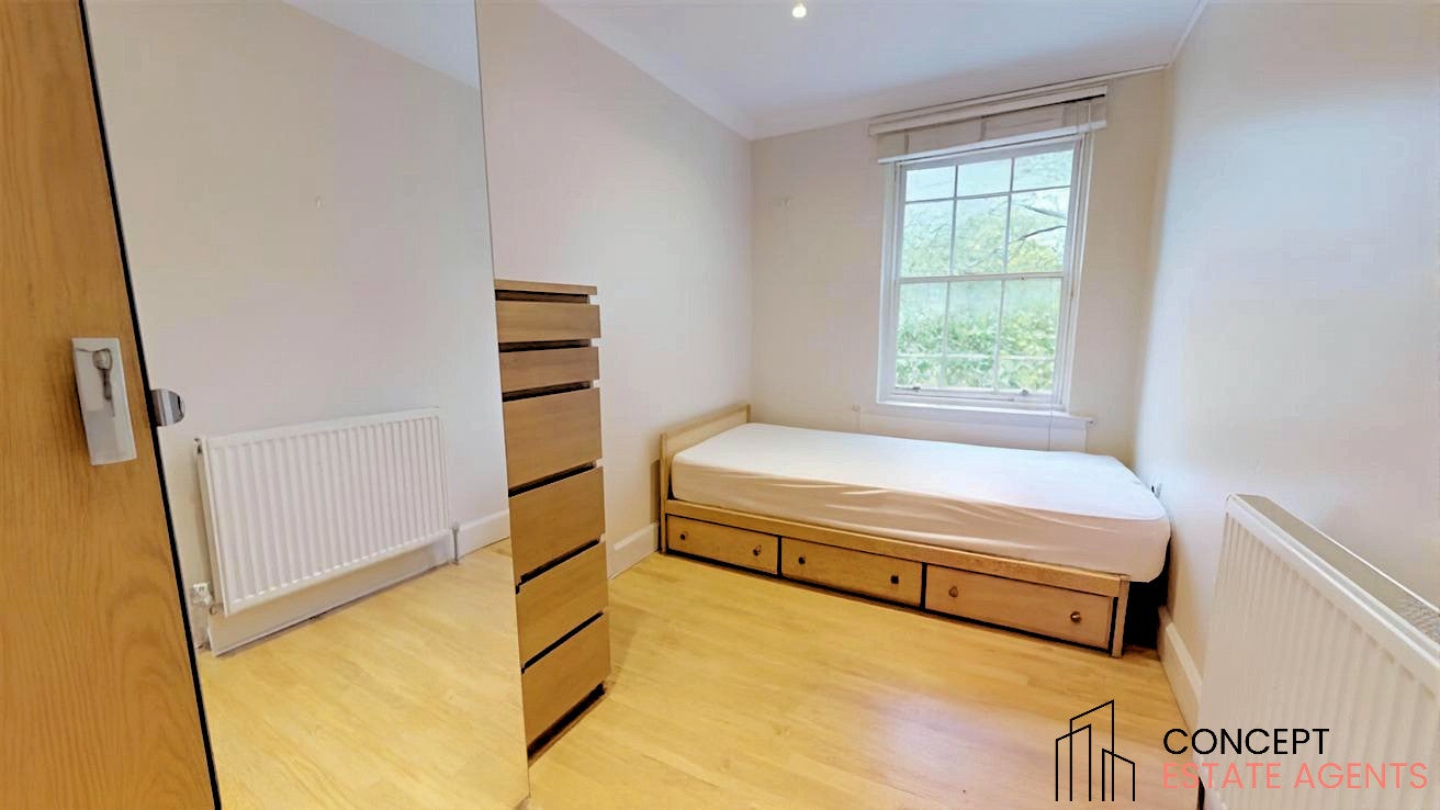 Room Camberwell New Road in Greater London