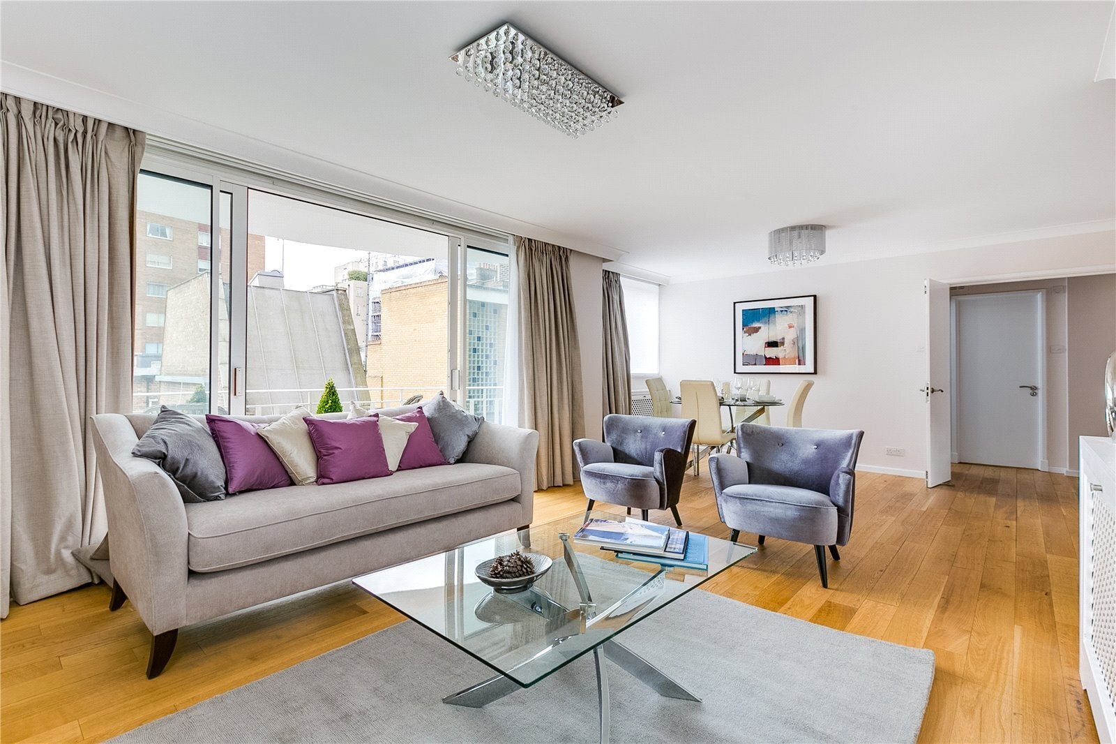 Flat William Mews in City of Westminster