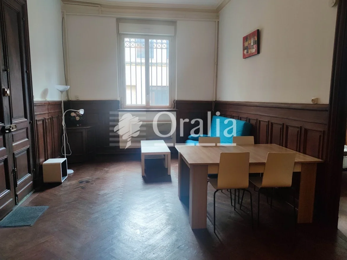Flat Rue Binaud in Bordeaux
