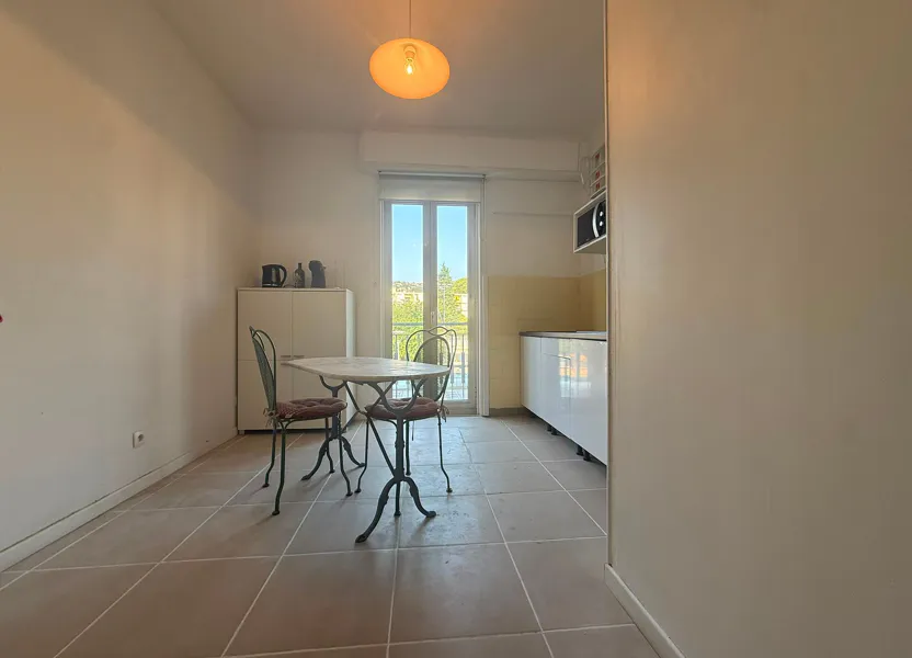 Appartement Place Fontaine du Temple à Nice