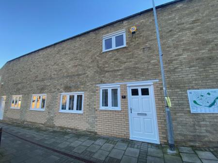 House High Street in Huntingdonshire