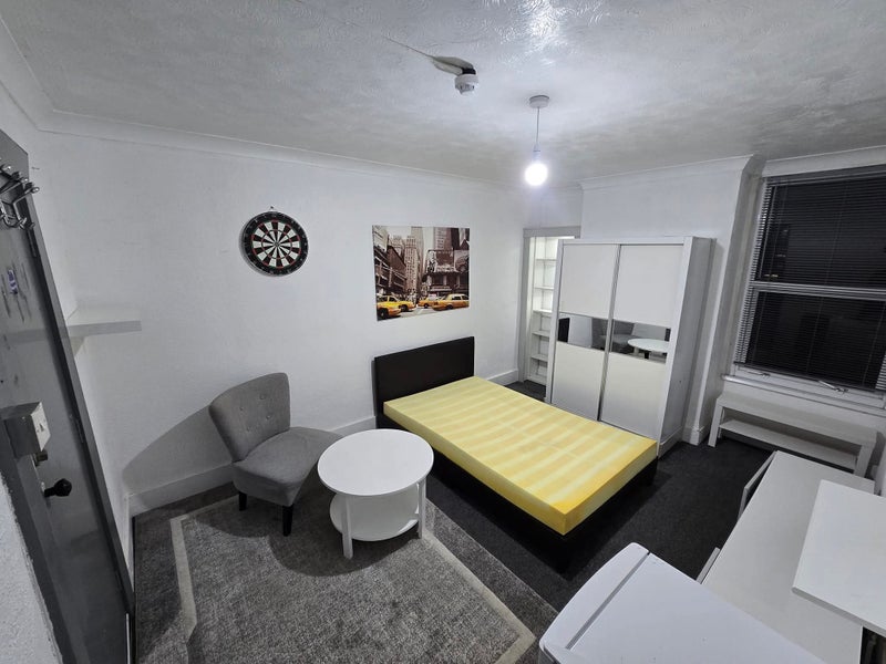Room Hastings Road in Maidstone