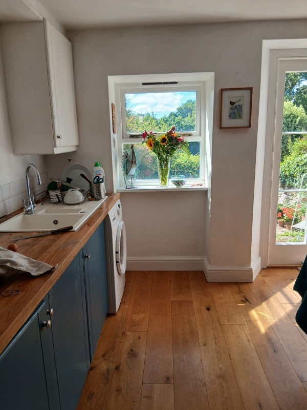 Room Upper Cheltenham Place in Bristol